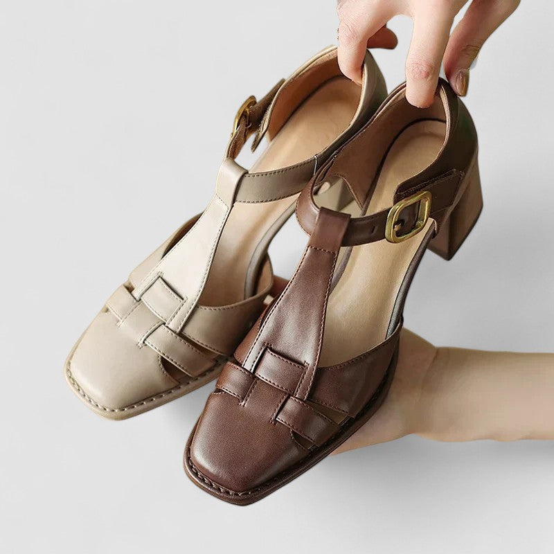 Scarlett – Sandalias T-Strap de Tacón