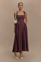 Sara - Vestido midi de punto marrón