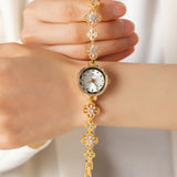 Clara - Reloj