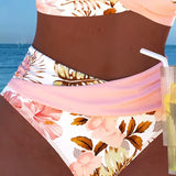 Bikini Floral con Abertura y Diseño Contrastante