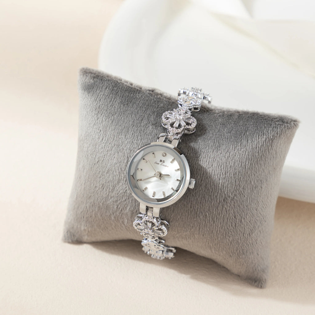Clara - Reloj