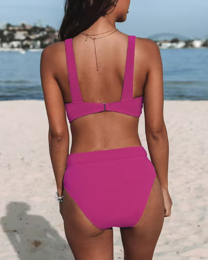 Hilde - Traje de Baño de Corte Alto en Color Sólido