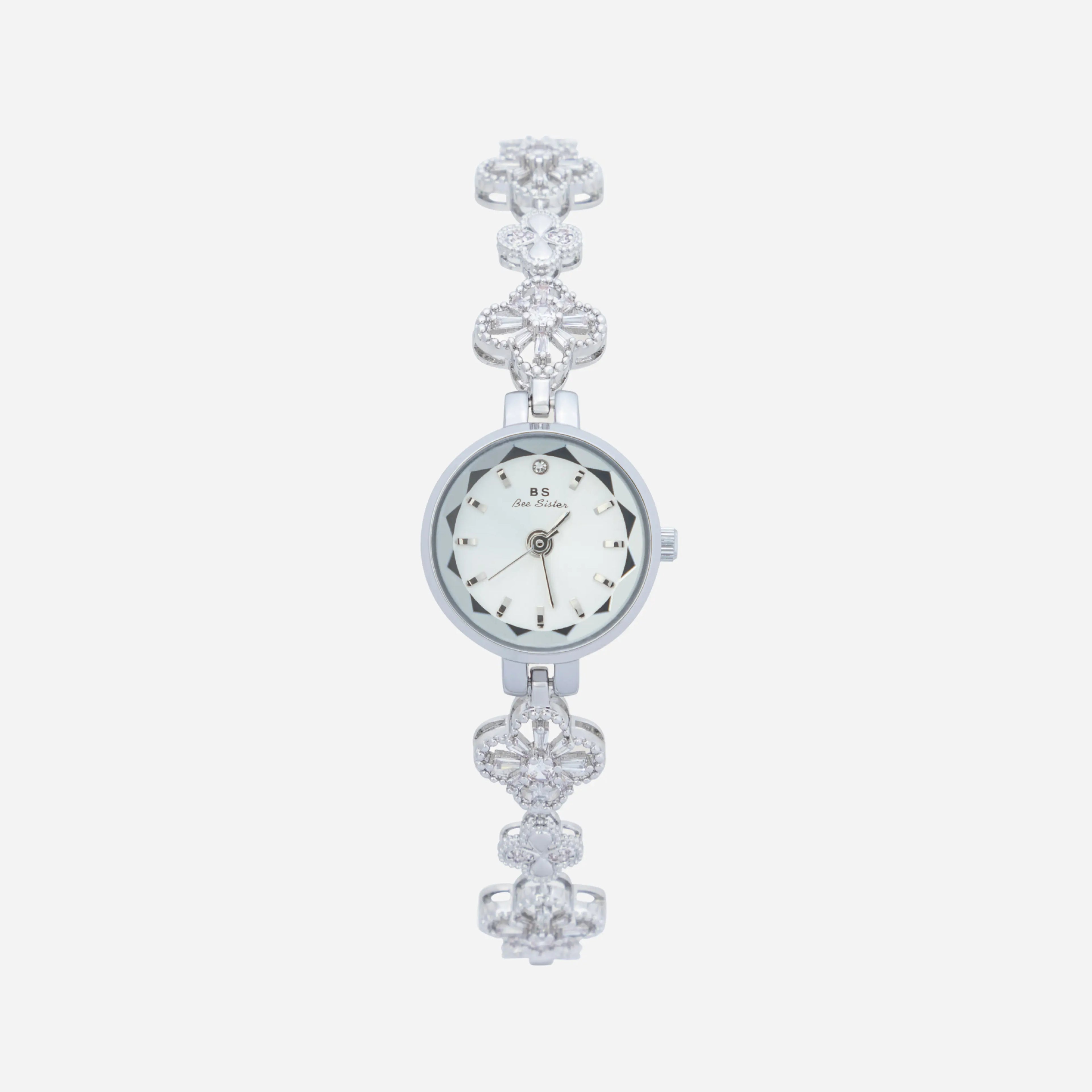 Clara - Reloj