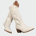 Botas occidentales bordadas y elegantes