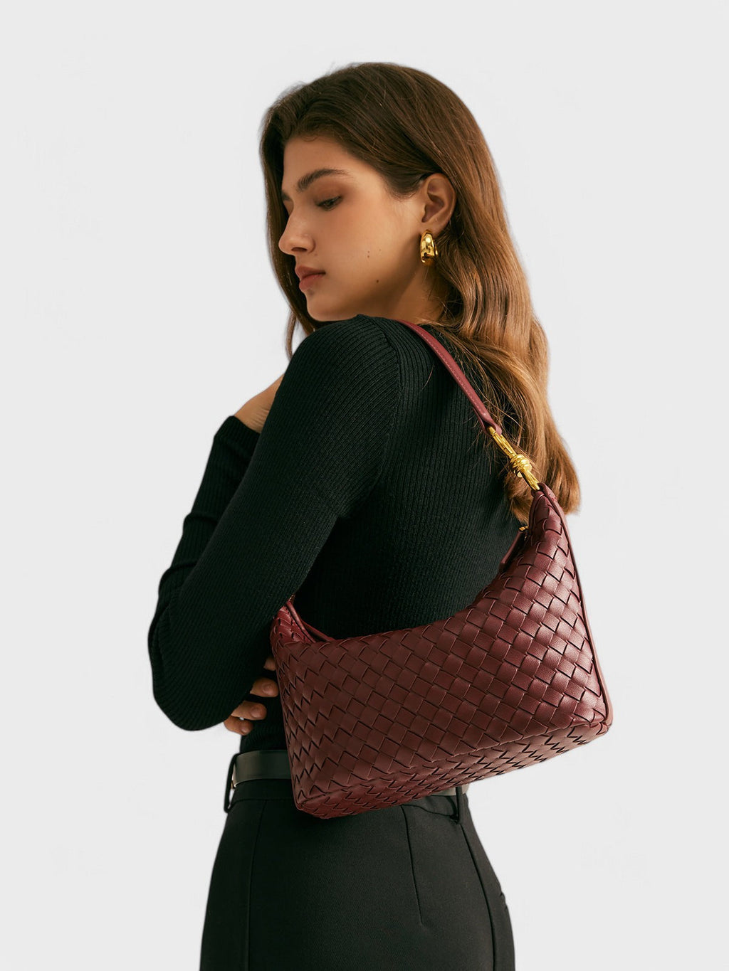 Isa - Borgoña Chic