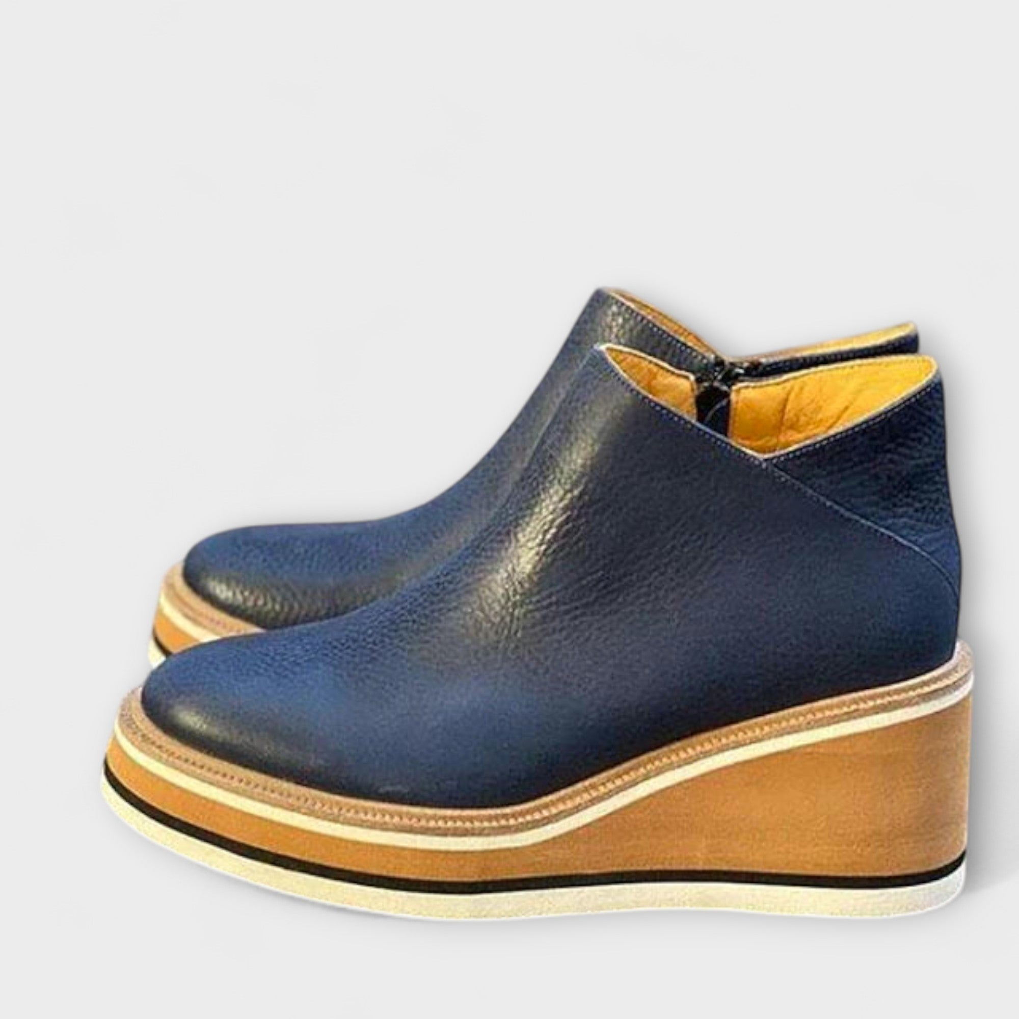 María - Botas Elegantes y Confortables