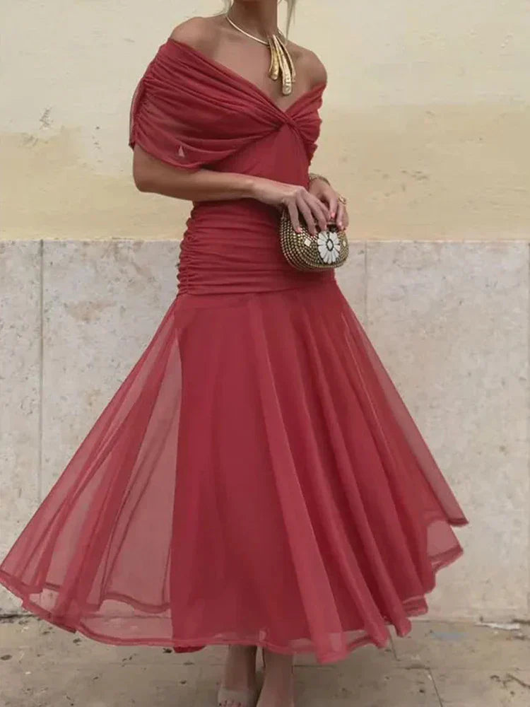 Luana - Vestido elegante con escote en V