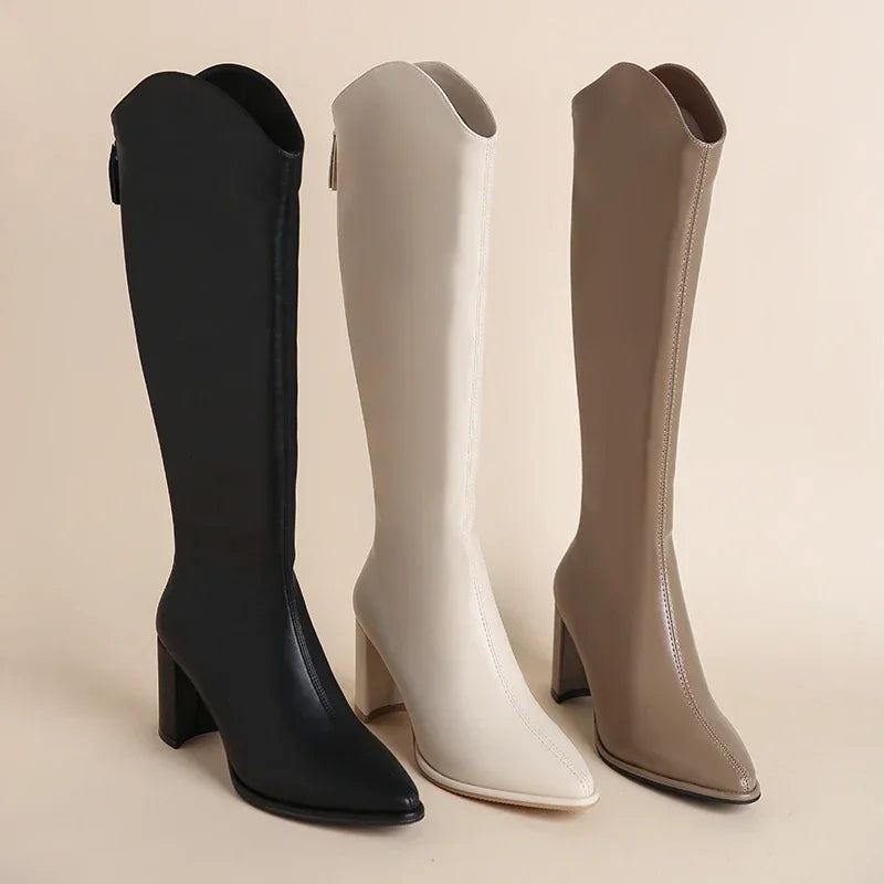 Hilda - Botas de Tacón Grueso y Elegancia para el Invierno