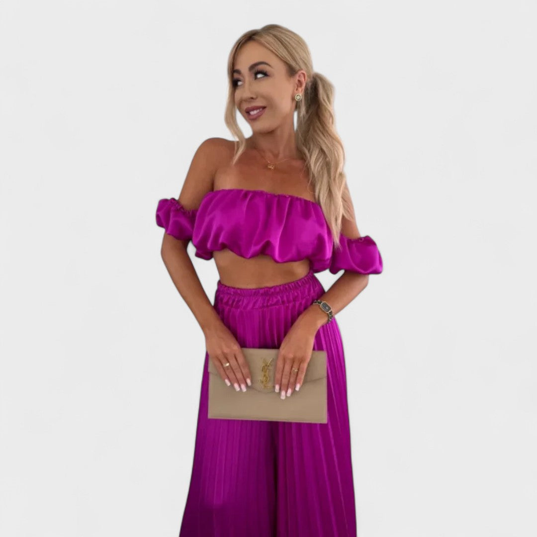 María - Conjunto Femenino Corto y Pantalón Plisado