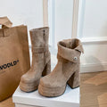 Amália - Botas de estilo urbano con personalidad y confianza