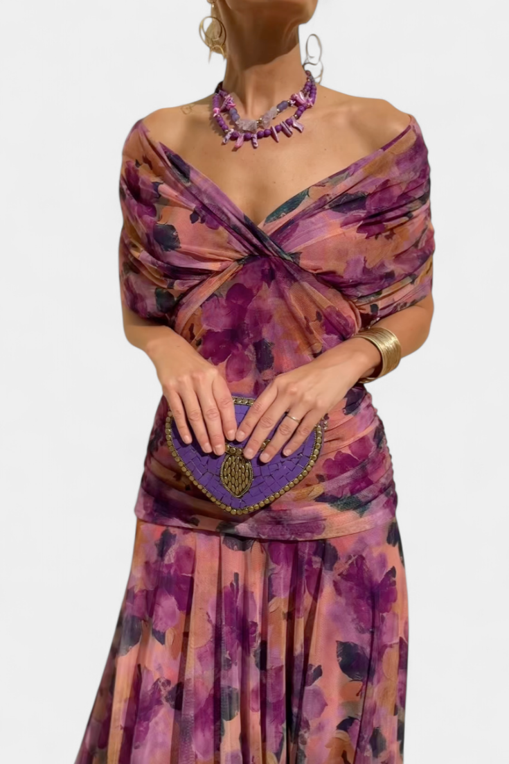 Luana - Vestido elegante con escote en V