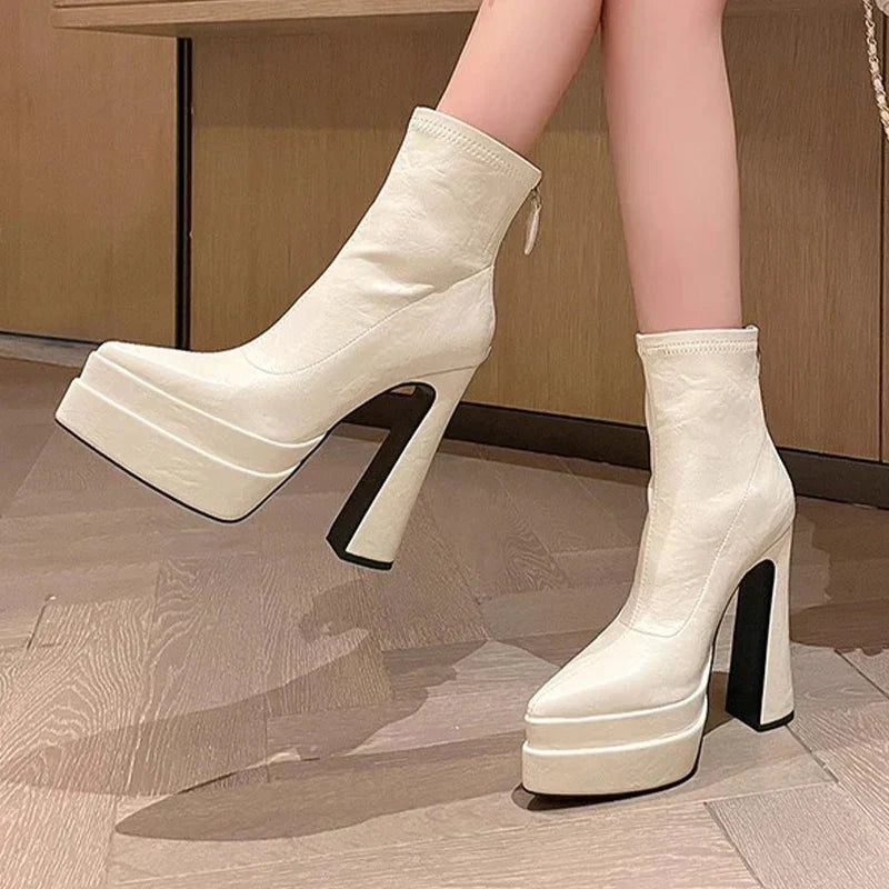 Andreia - El toque de lujo que transforma tu look