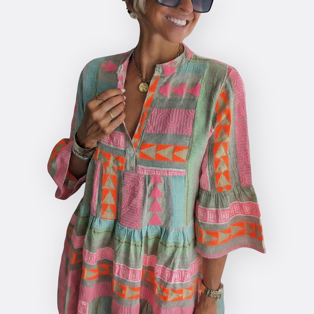 Madalena - Vestido Boho de Capas con Corte Fluido