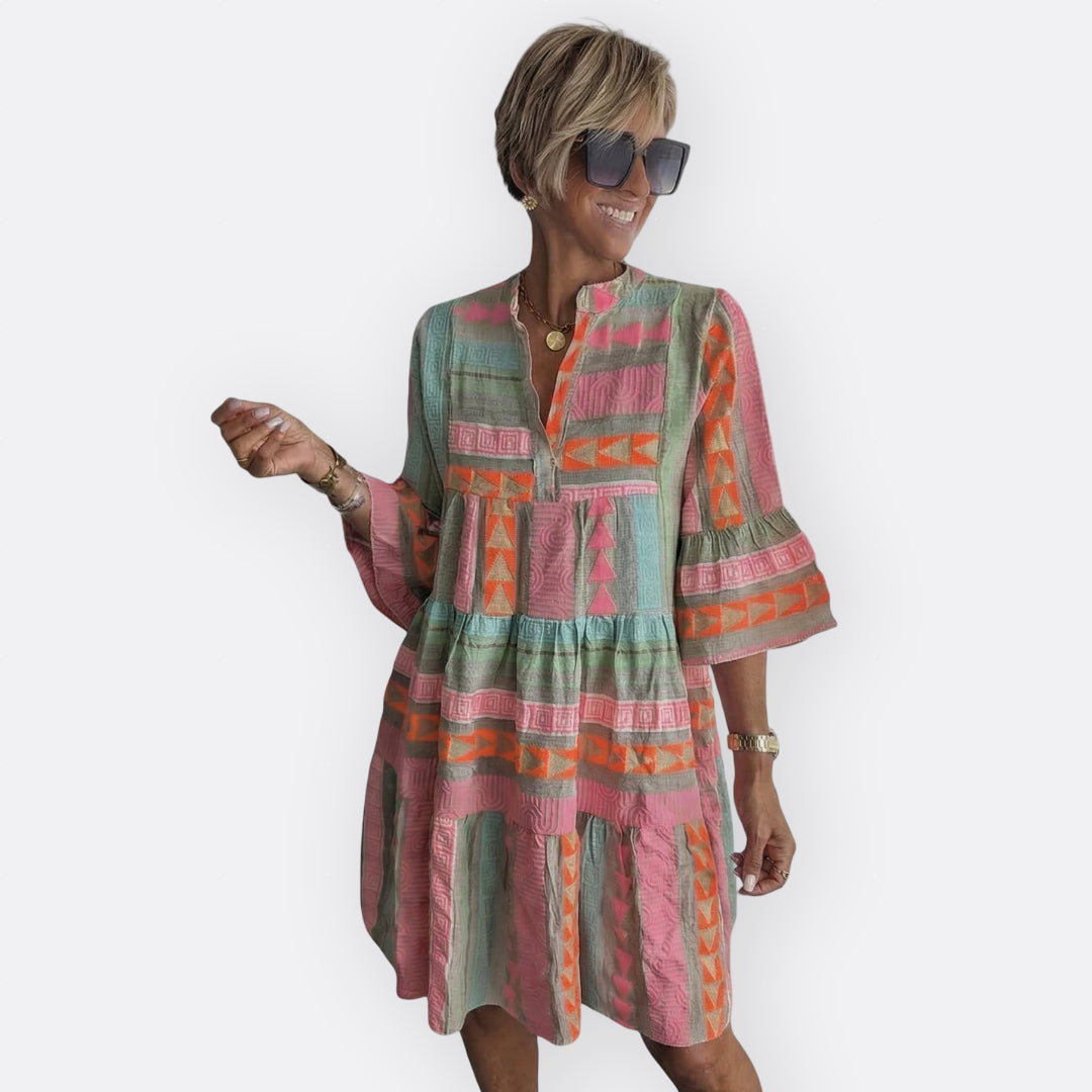 Madalena - Vestido Boho de Capas con Corte Fluido