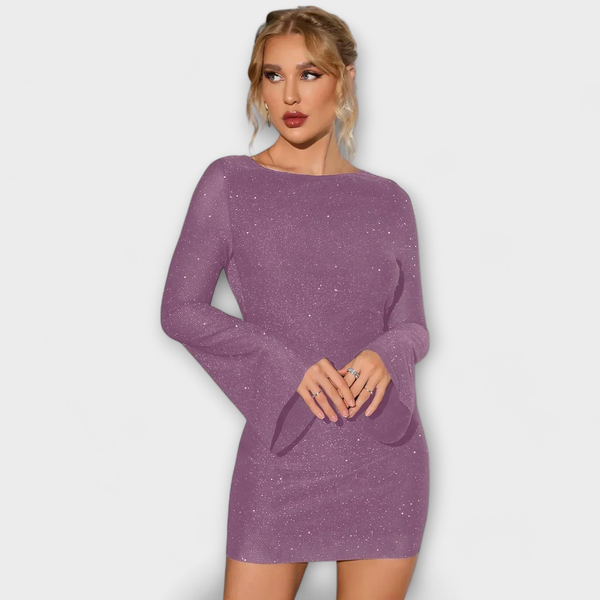 Vestido de lentejuelas con espalda descubierta